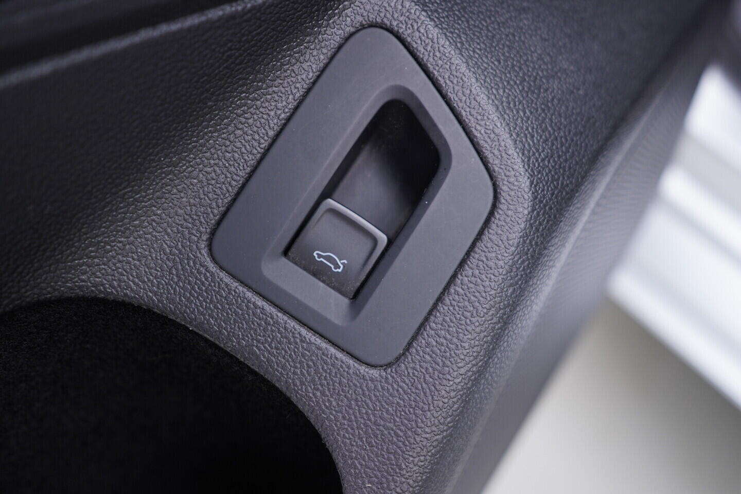 OV190V10765_21.webp_PASSAT  2.0 TDI 110 kW automat, DPH