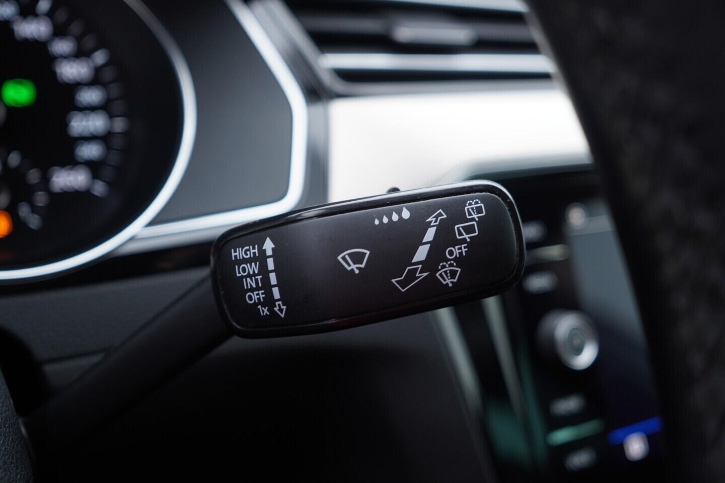 OV190V10765_26.webp_PASSAT  2.0 TDI 110 kW automat, DPH