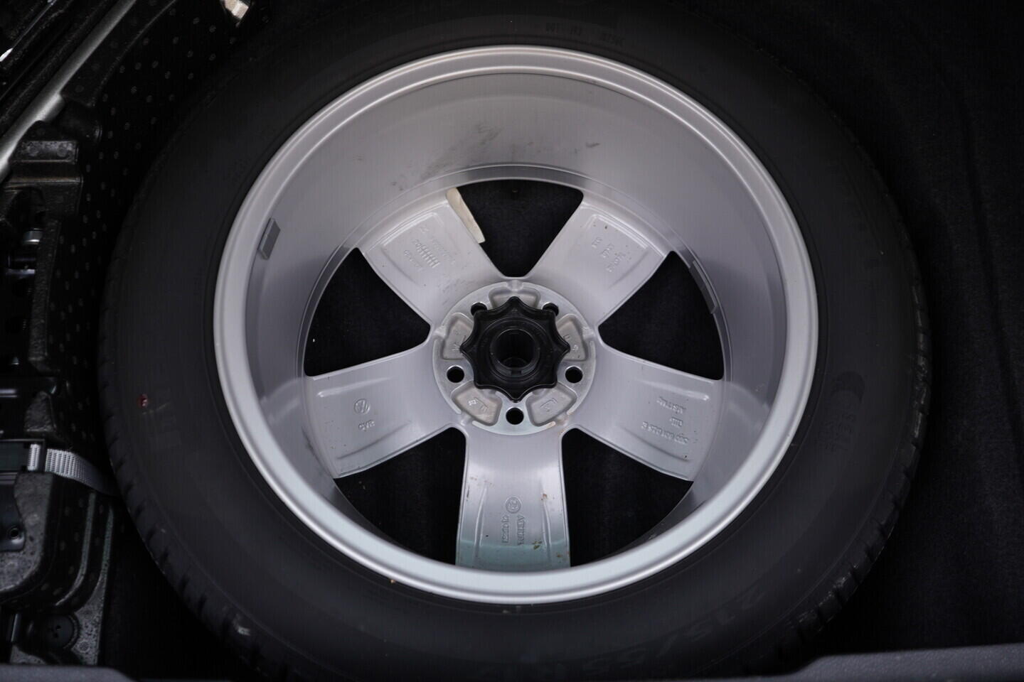 OV190V10765_41.webp_PASSAT  2.0 TDI 110 kW automat, DPH