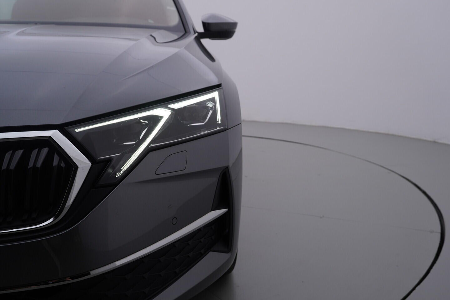 OV190V10766_44.webp_OCTAVIA Top Selection 2.0 TDI 110 kW automat, DPH