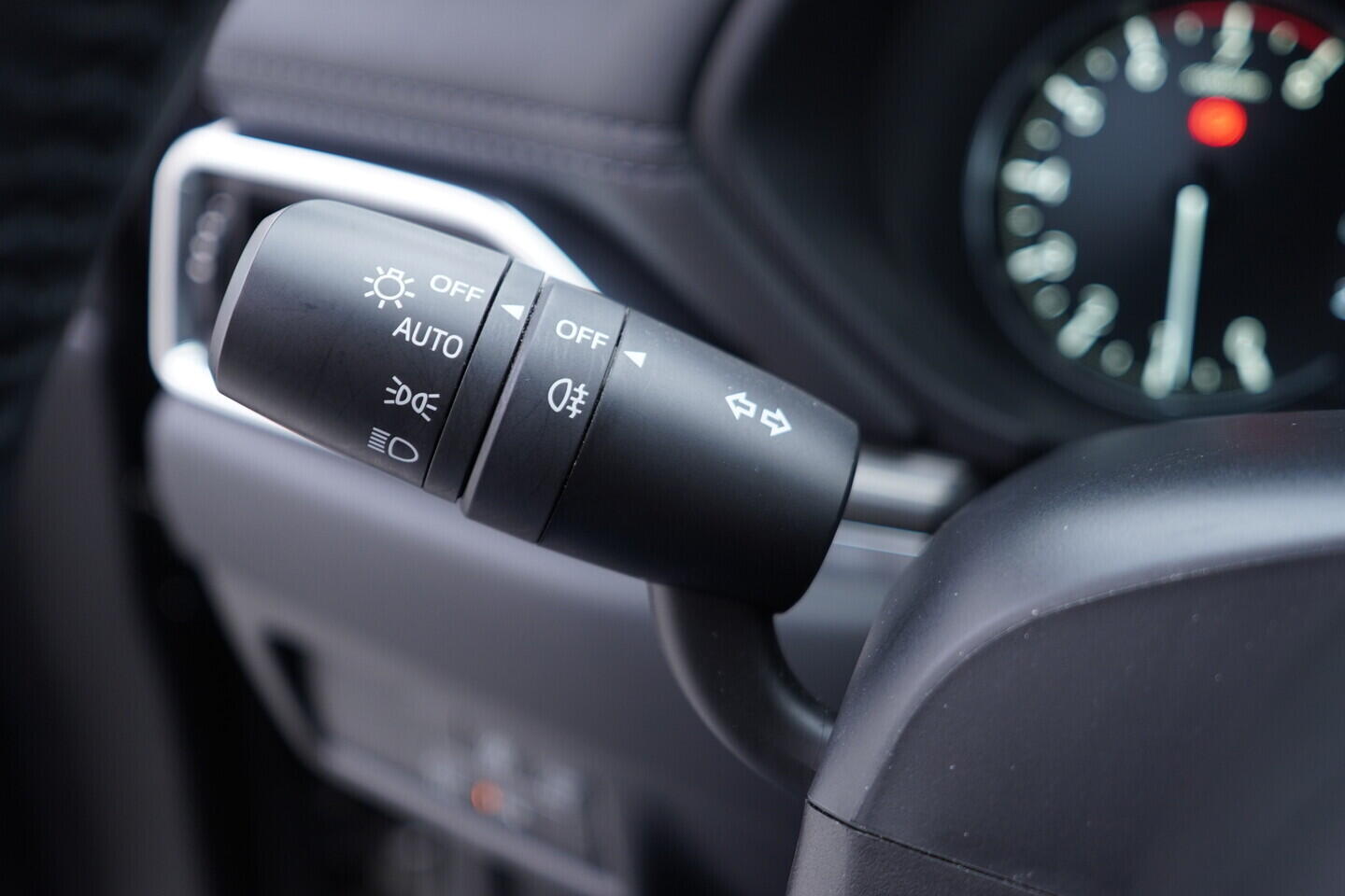 OV190V10768_24.webp_CX-5  2.5  143 kW automat, DPH