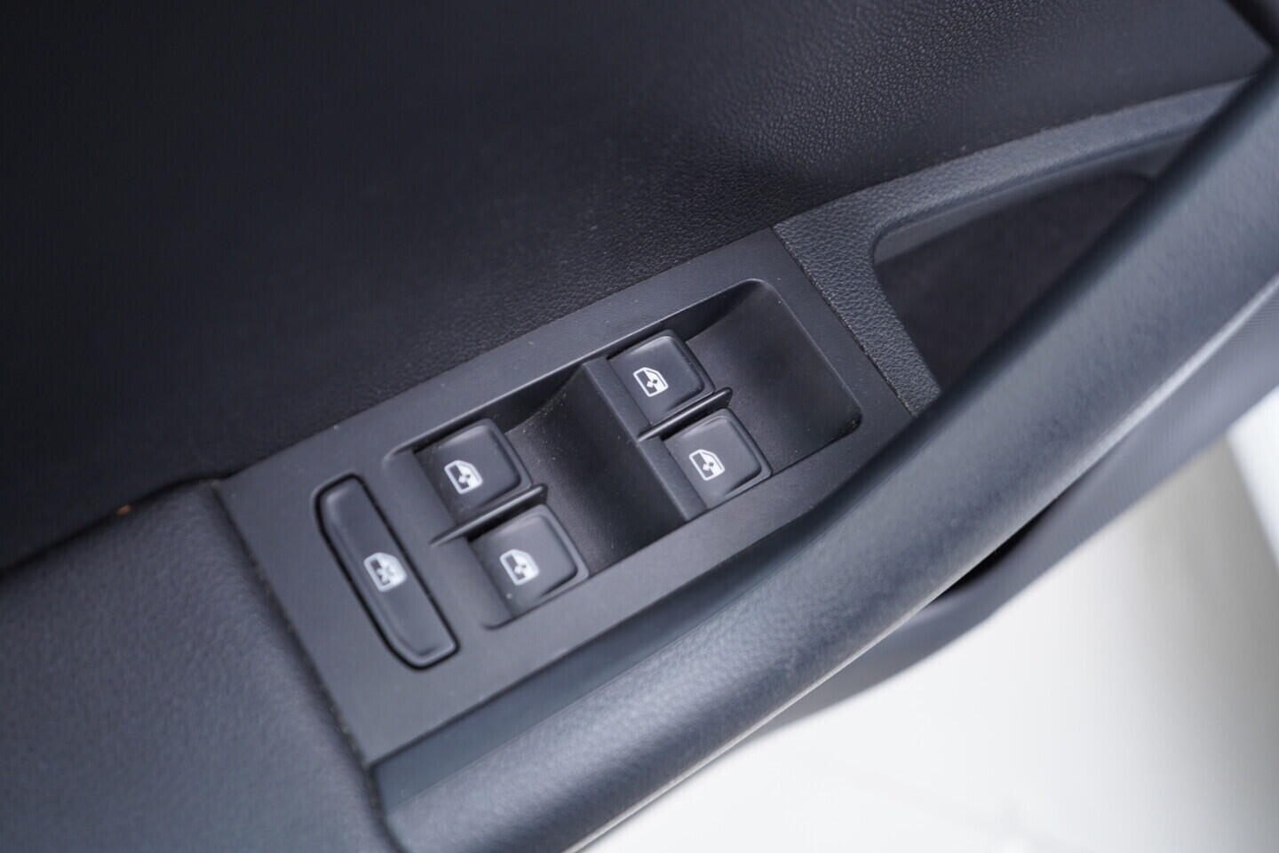 OV190V10770_20.webp_OCTAVIA  1.8 TSI 132 kW manuál