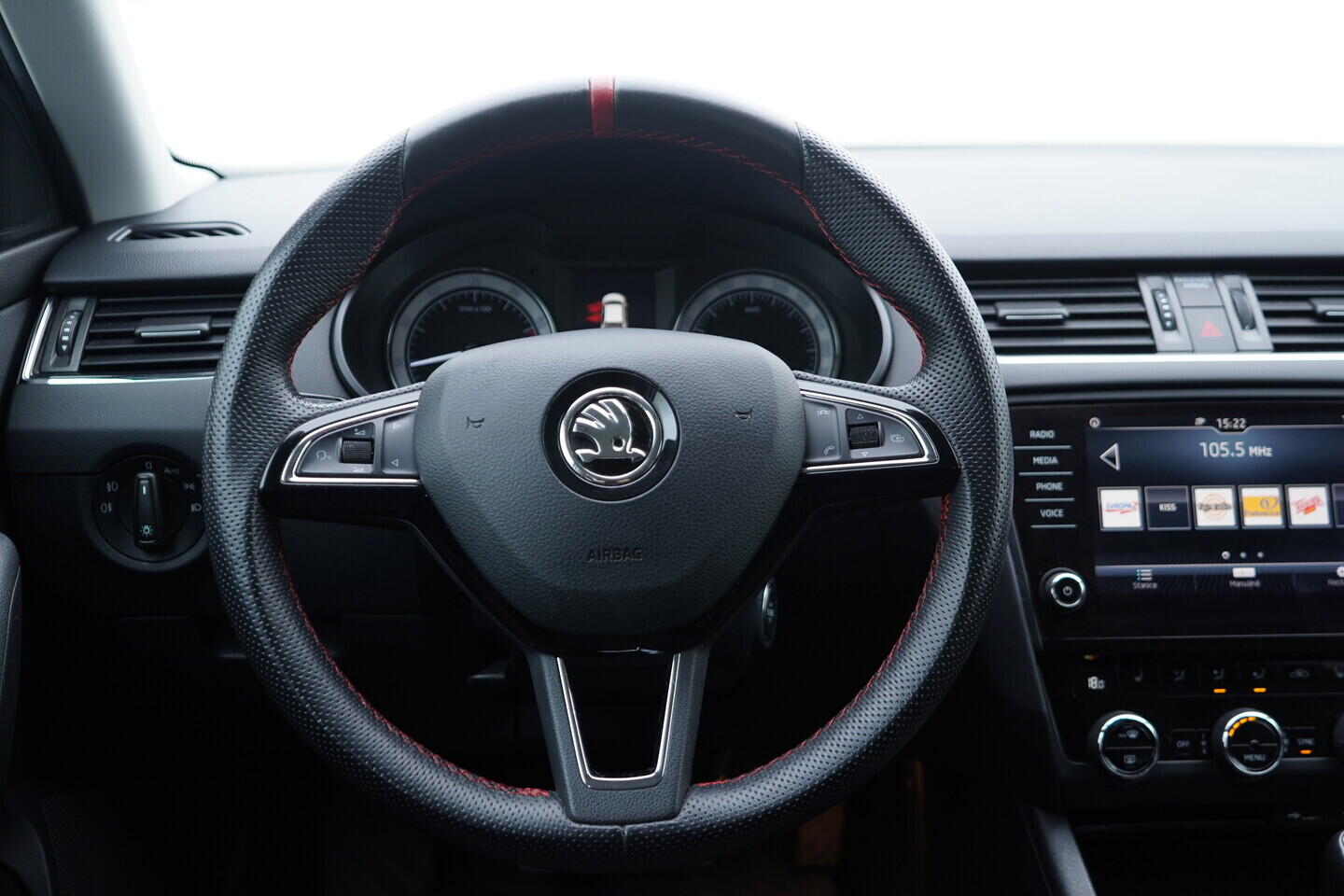 OV190V10770_28.webp_OCTAVIA  1.8 TSI 132 kW manuál