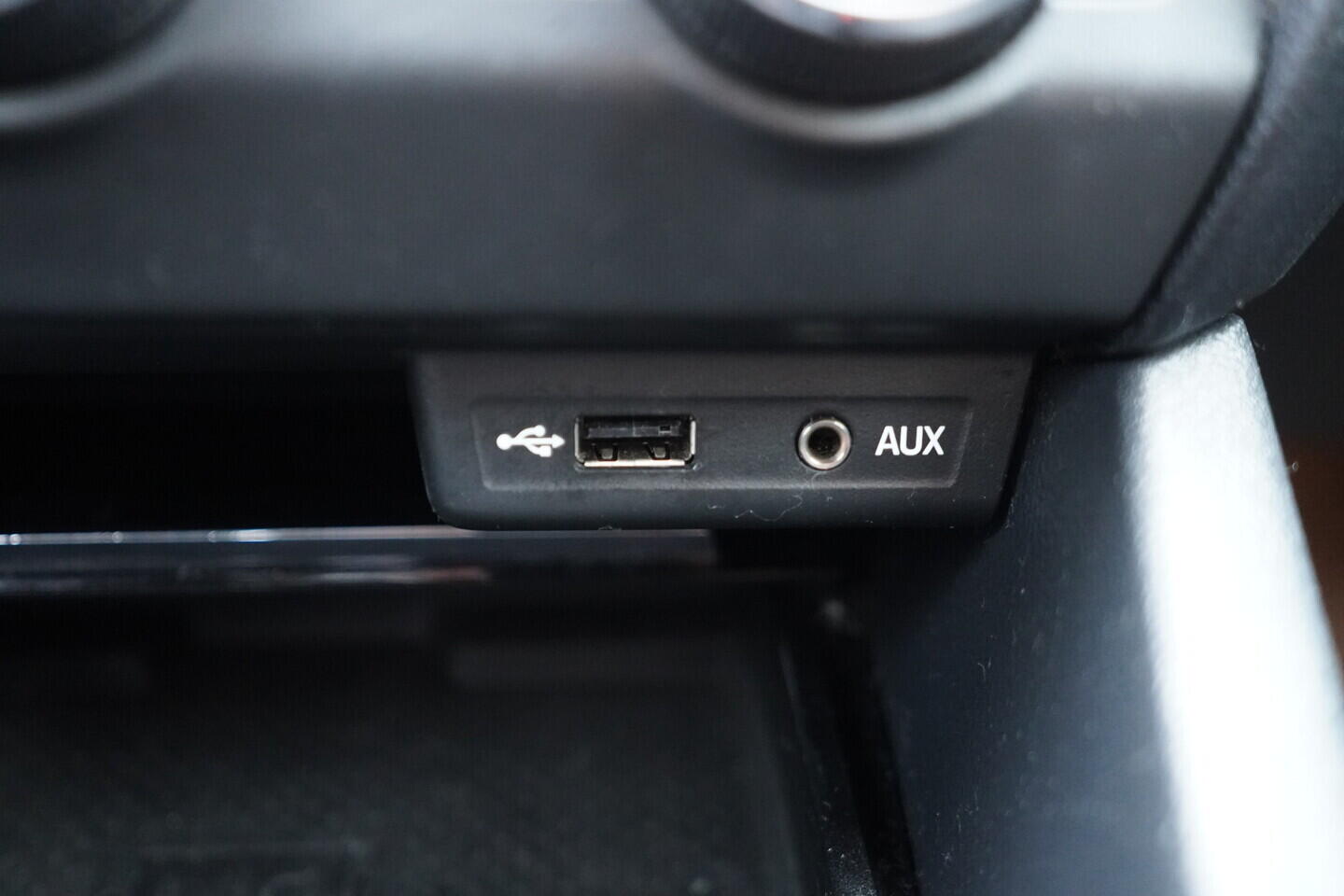 OV190V10770_34.webp_OCTAVIA  1.8 TSI 132 kW manuál