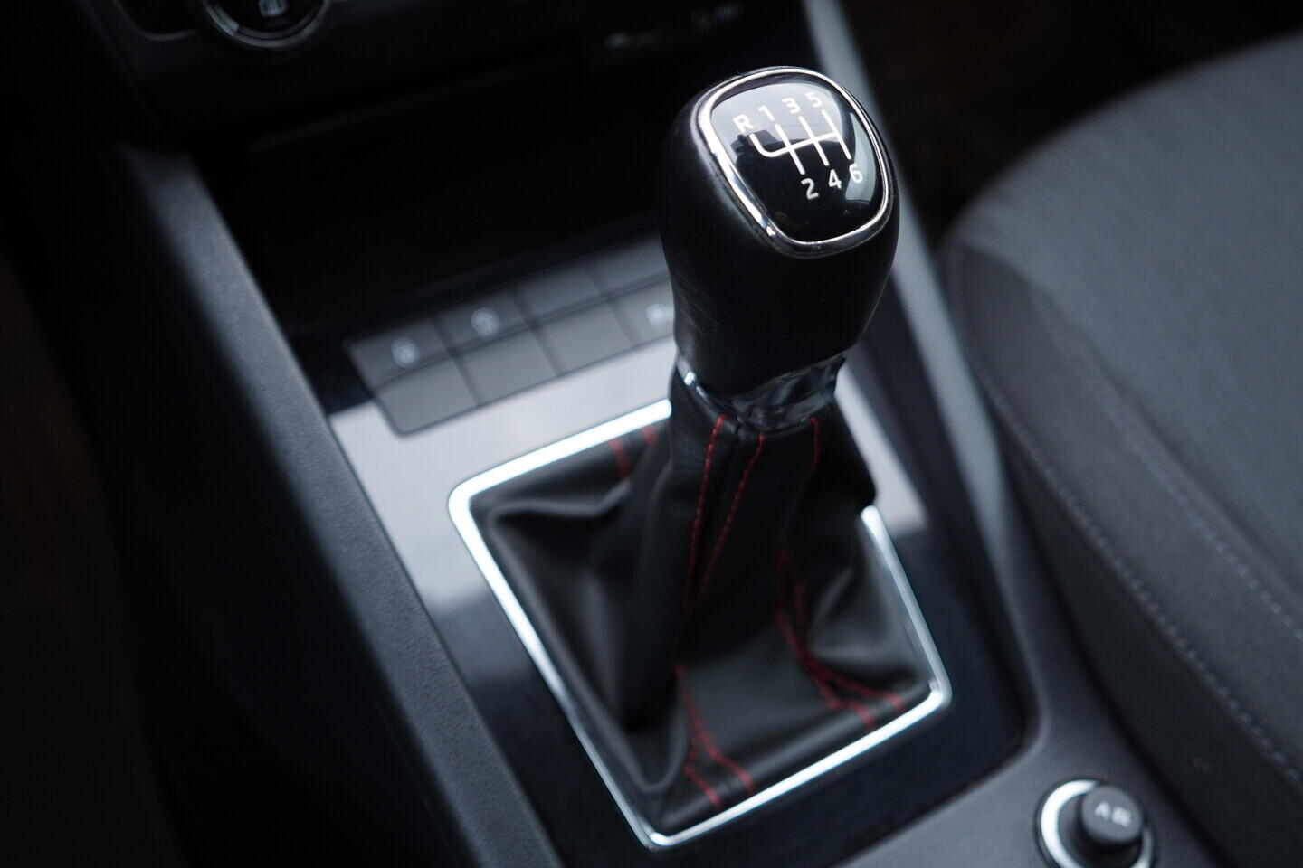 OV190V10770_35.webp_OCTAVIA  1.8 TSI 132 kW manuál