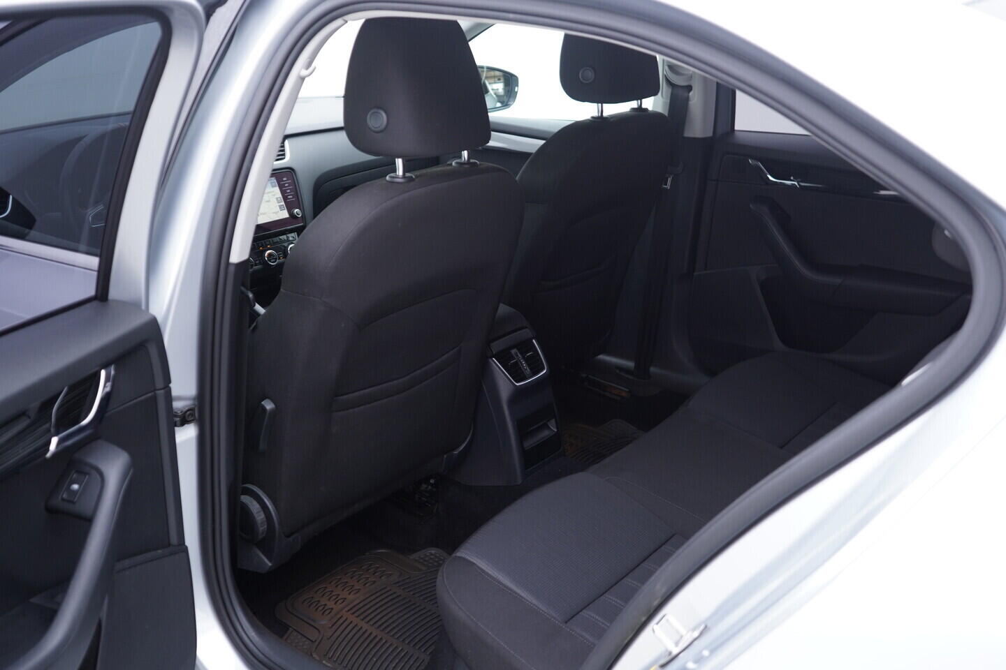 OV190V10770_36.webp_OCTAVIA  1.8 TSI 132 kW manuál