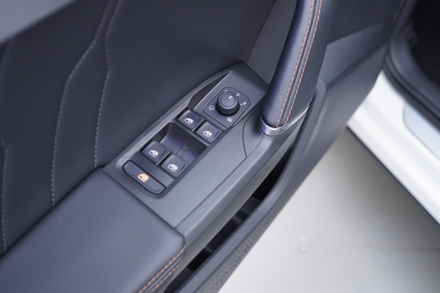 OV190V10777_20.webp_FORMENTOR  2.0 TSI 140 kW automat, DPH