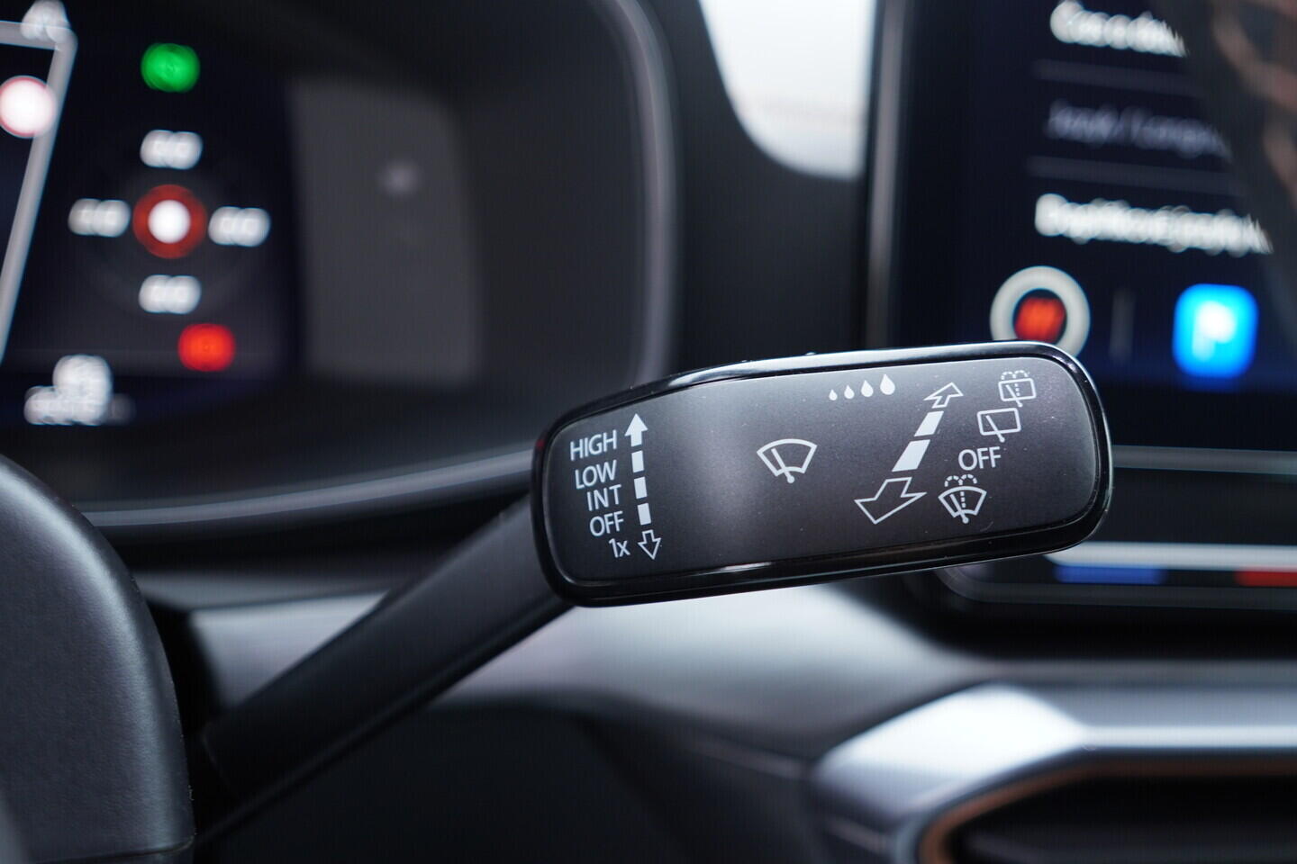 OV190V10777_24.webp_FORMENTOR  2.0 TSI 140 kW automat, DPH