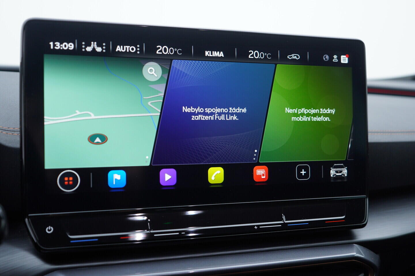 OV190V10777_27.webp_FORMENTOR  2.0 TSI 140 kW automat, DPH