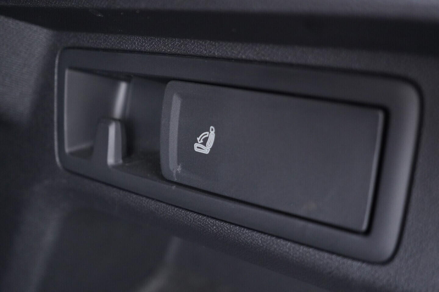 OV190V10777_39.webp_FORMENTOR  2.0 TSI 140 kW automat, DPH