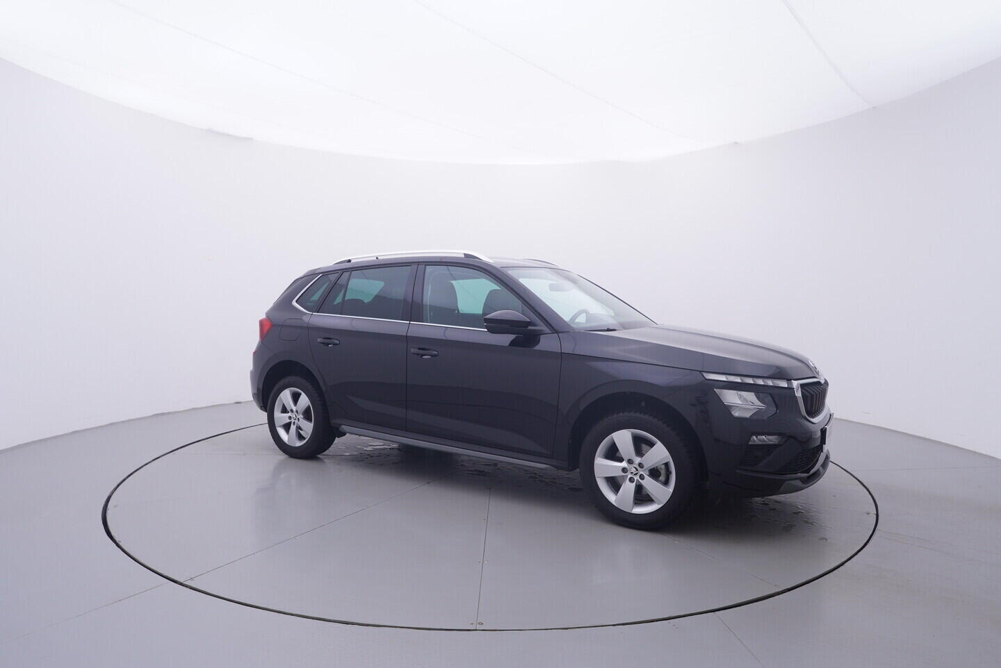 OV190V10780_16.webp_KAMIQ Top Selection 1.0 TSI 85 kW manuál, DPH