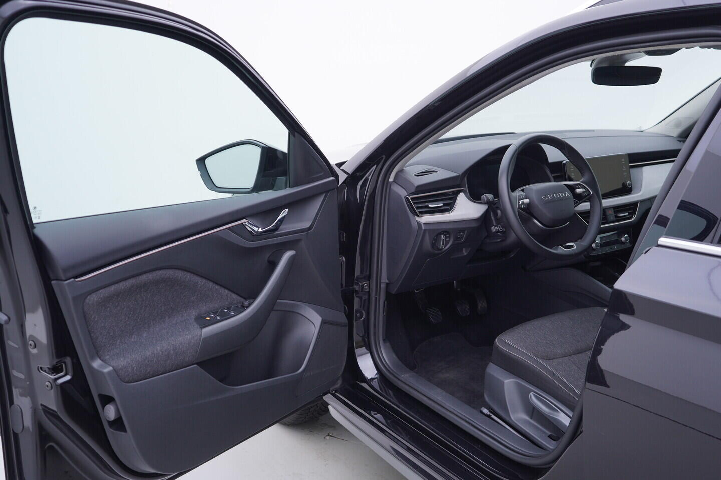 OV190V10780_18.webp_KAMIQ Top Selection 1.0 TSI 85 kW manuál, DPH