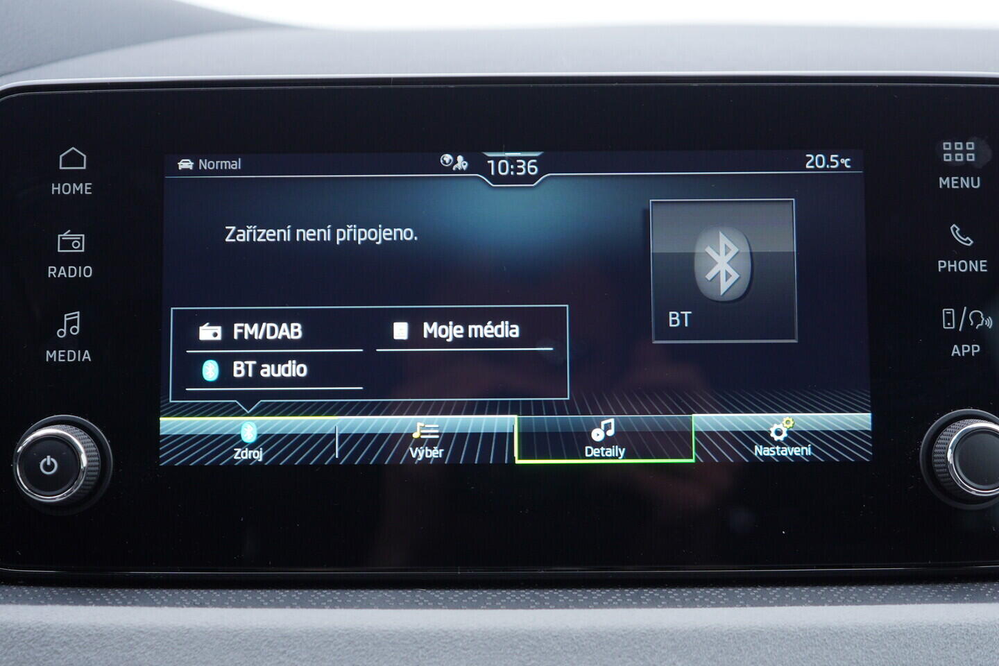 OV190V10780_30.webp_KAMIQ Top Selection 1.0 TSI 85 kW manuál, DPH