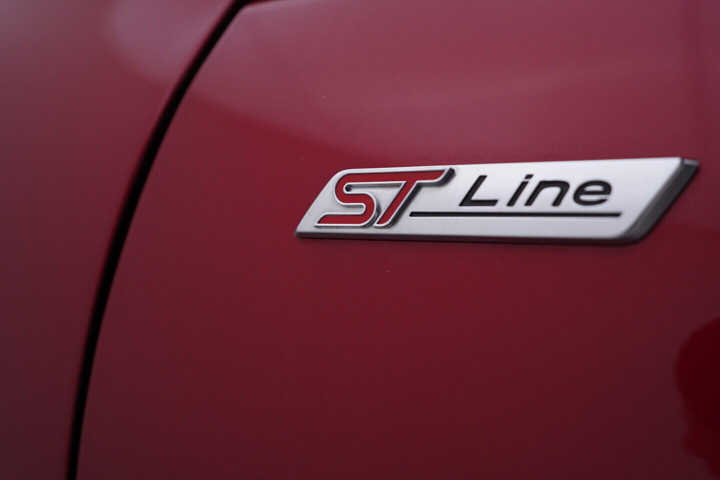 OV190V10781_42.webp_KUGA ST-line X 1.5 Ecoboost 110 kW manuál