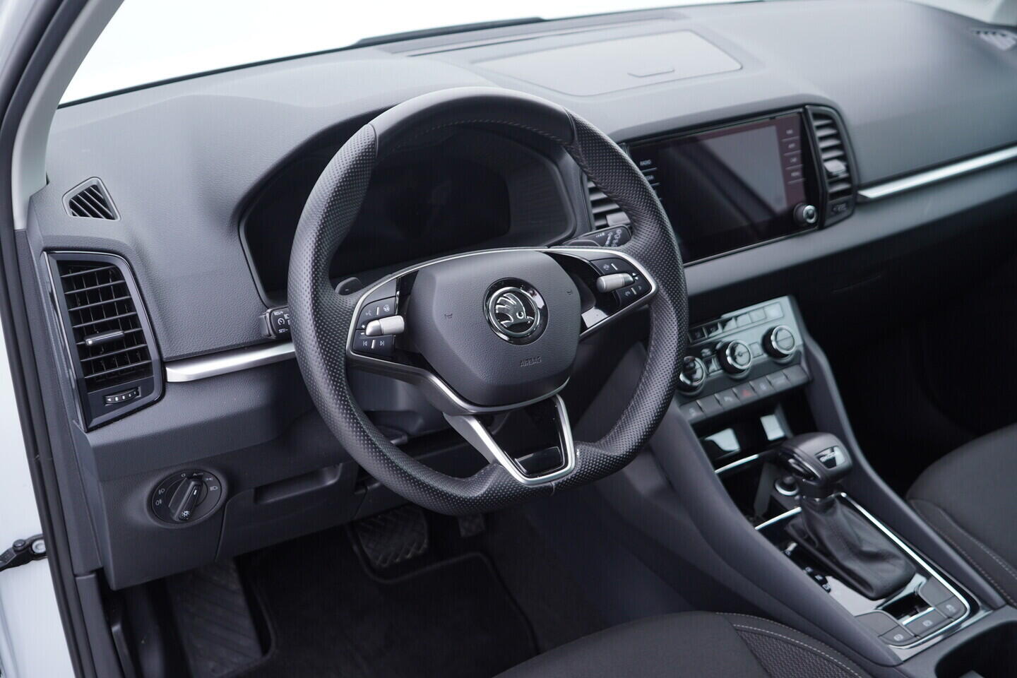 OV190V10783_21.webp_KAROQ Selection 1.5 TSI 110 kW automat, DPH