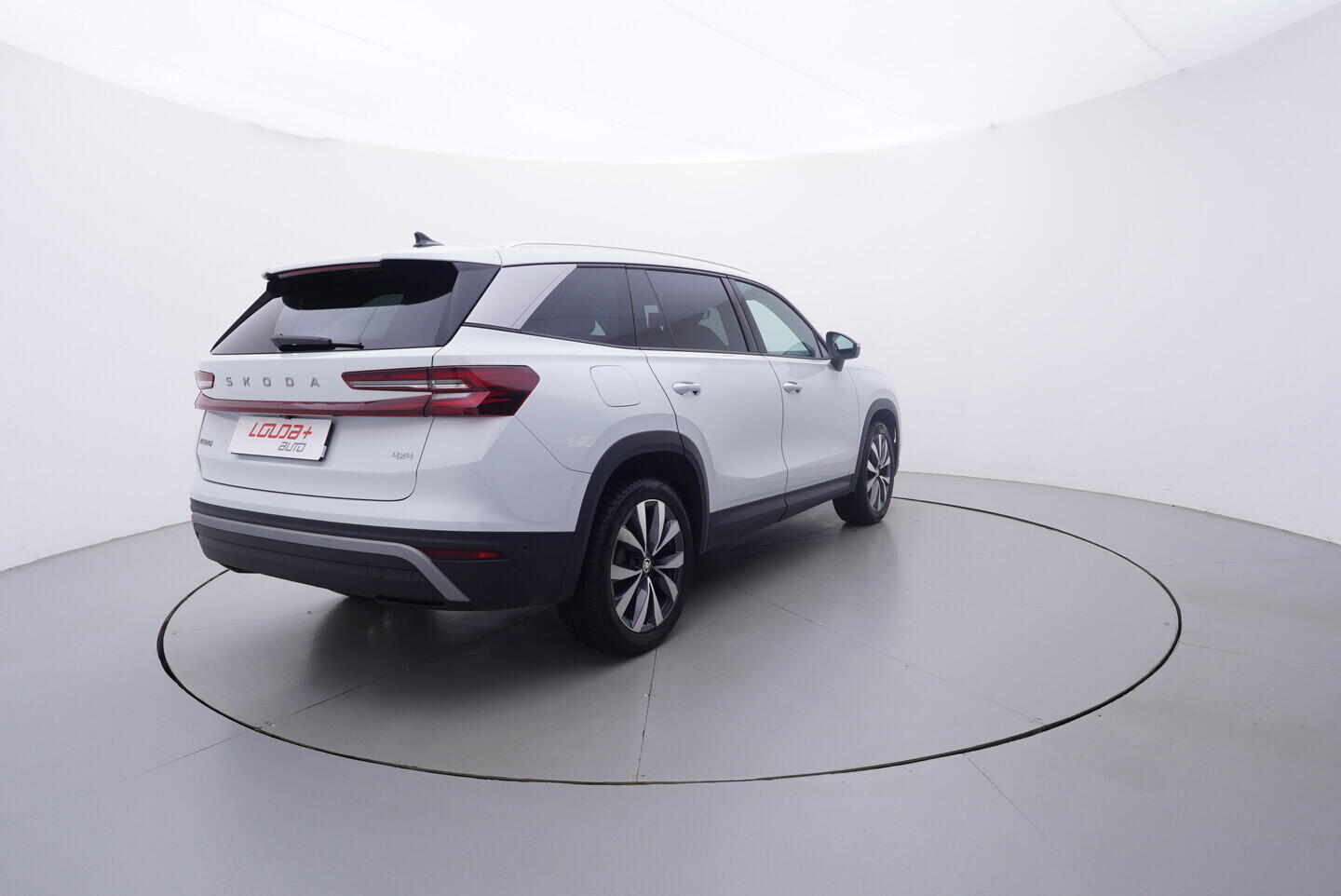 OV190V10784_14.webp_KODIAQ Selection 2.0 TDI 142 kW automat, DPH