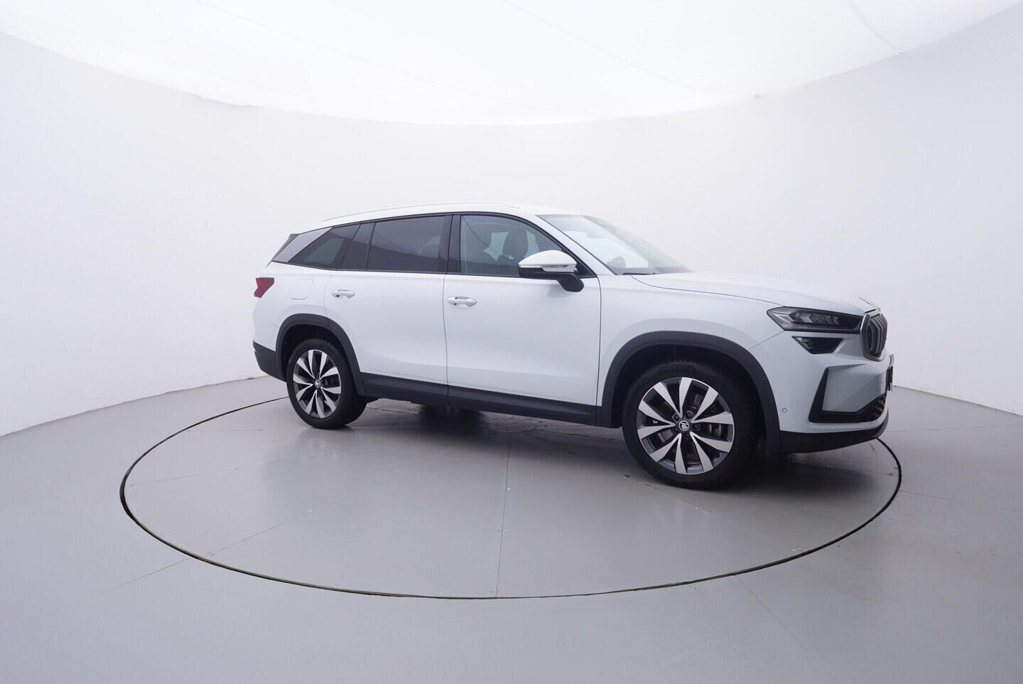 OV190V10784_16.webp_KODIAQ Selection 2.0 TDI 142 kW automat, DPH