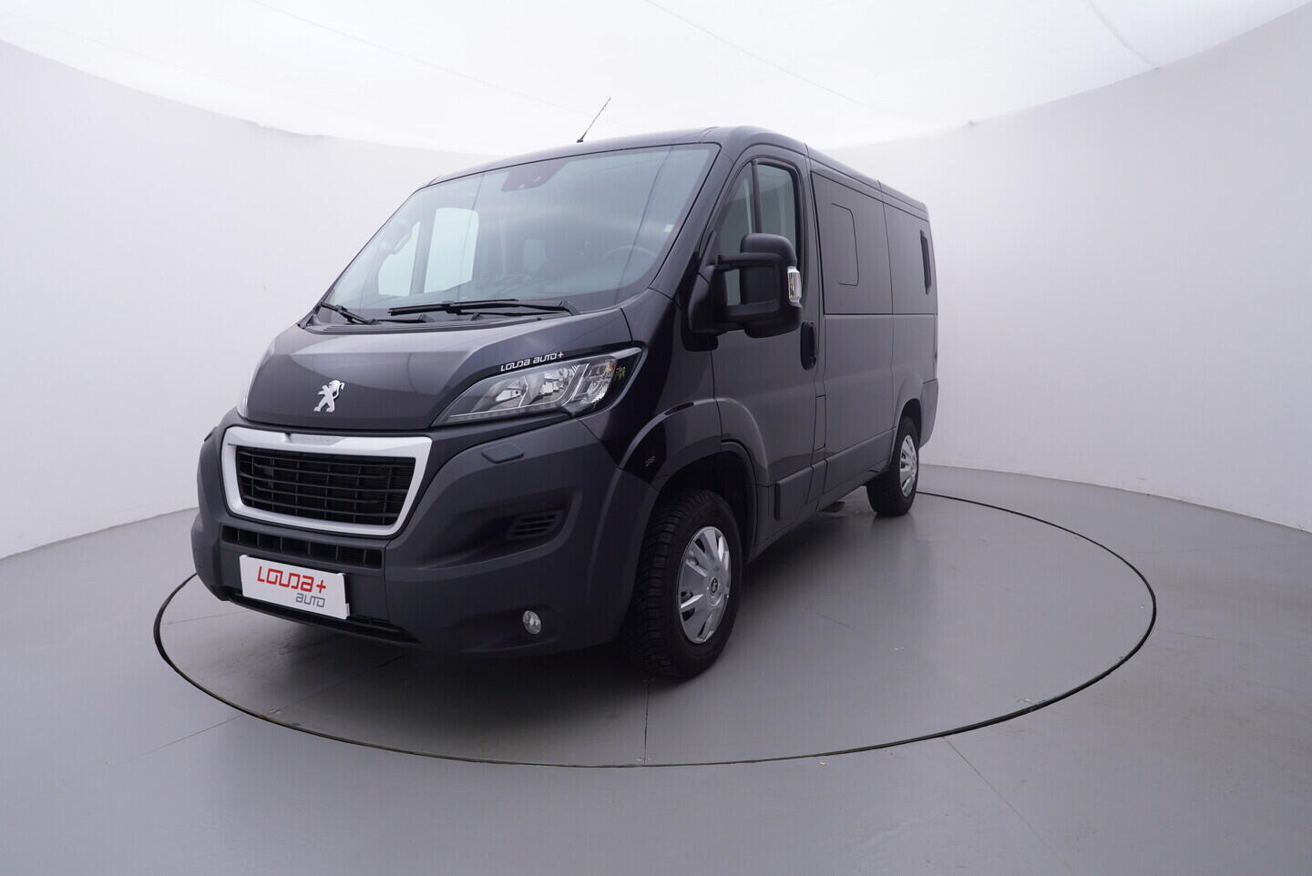 OV190V10785_10.webp_BOXER  2.0 BlueHDi 96 kW manuál