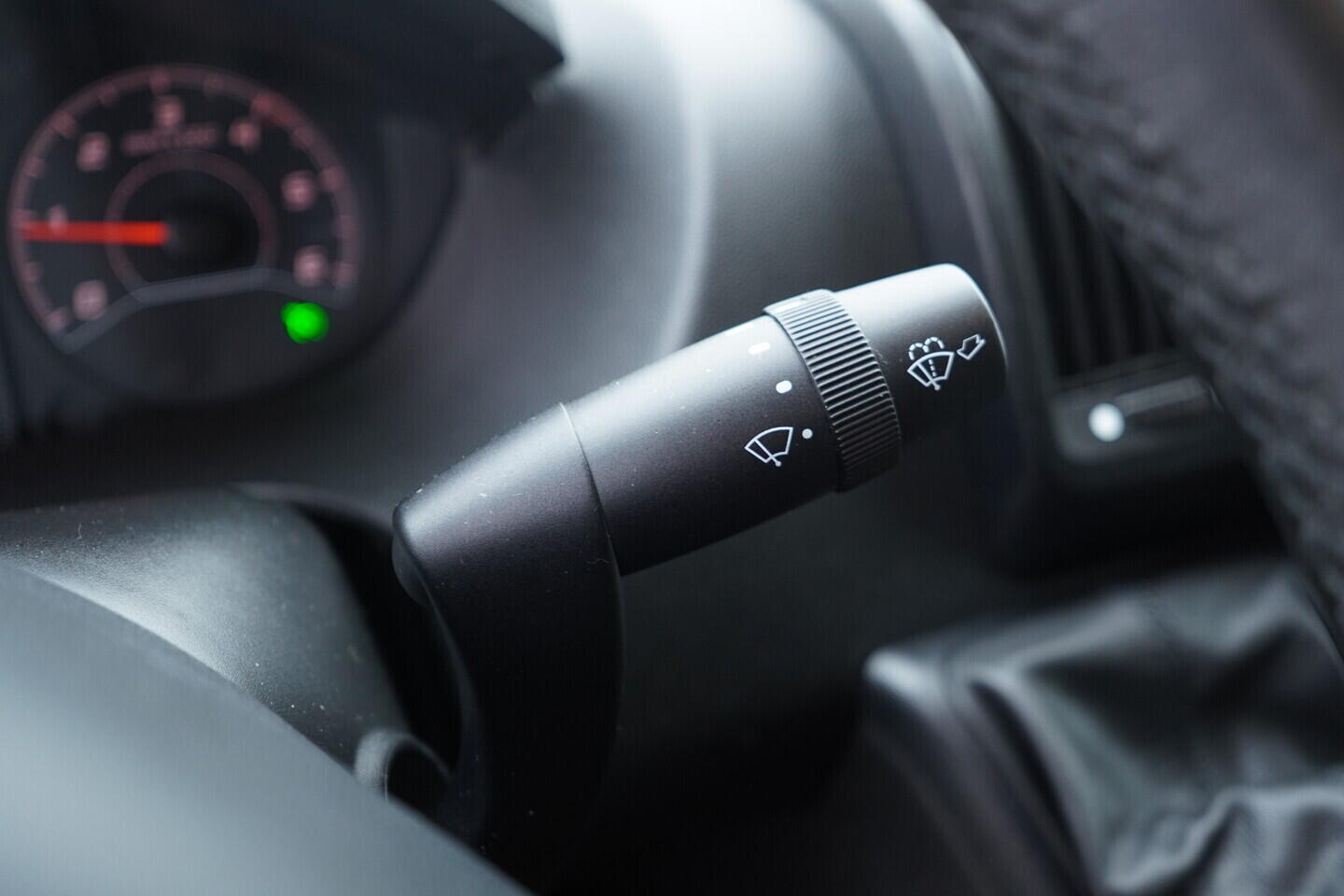 OV190V10785_24.webp_BOXER  2.0 BlueHDi 96 kW manuál