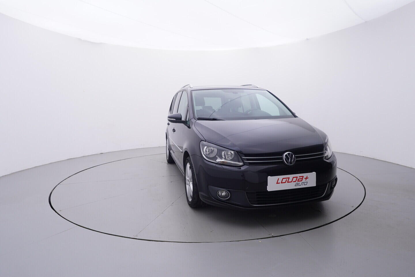 OV190V10788_17.webp_TOURAN  2.0 TDI 103 kW automat