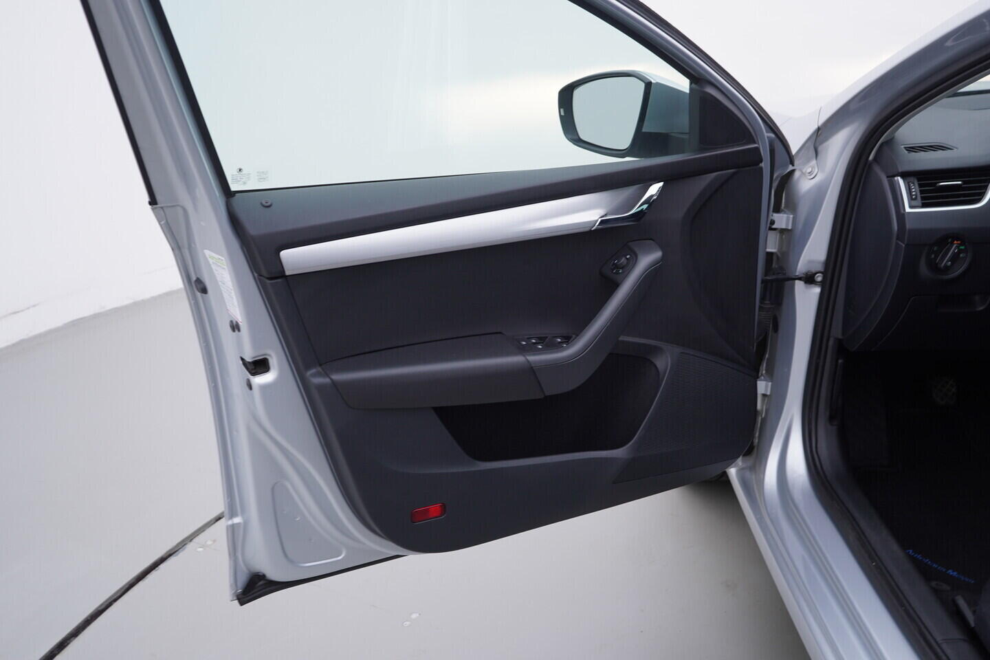 OV190V10789_19.webp_OCTAVIA Ambition 1.0 TSI 85 kW manuál