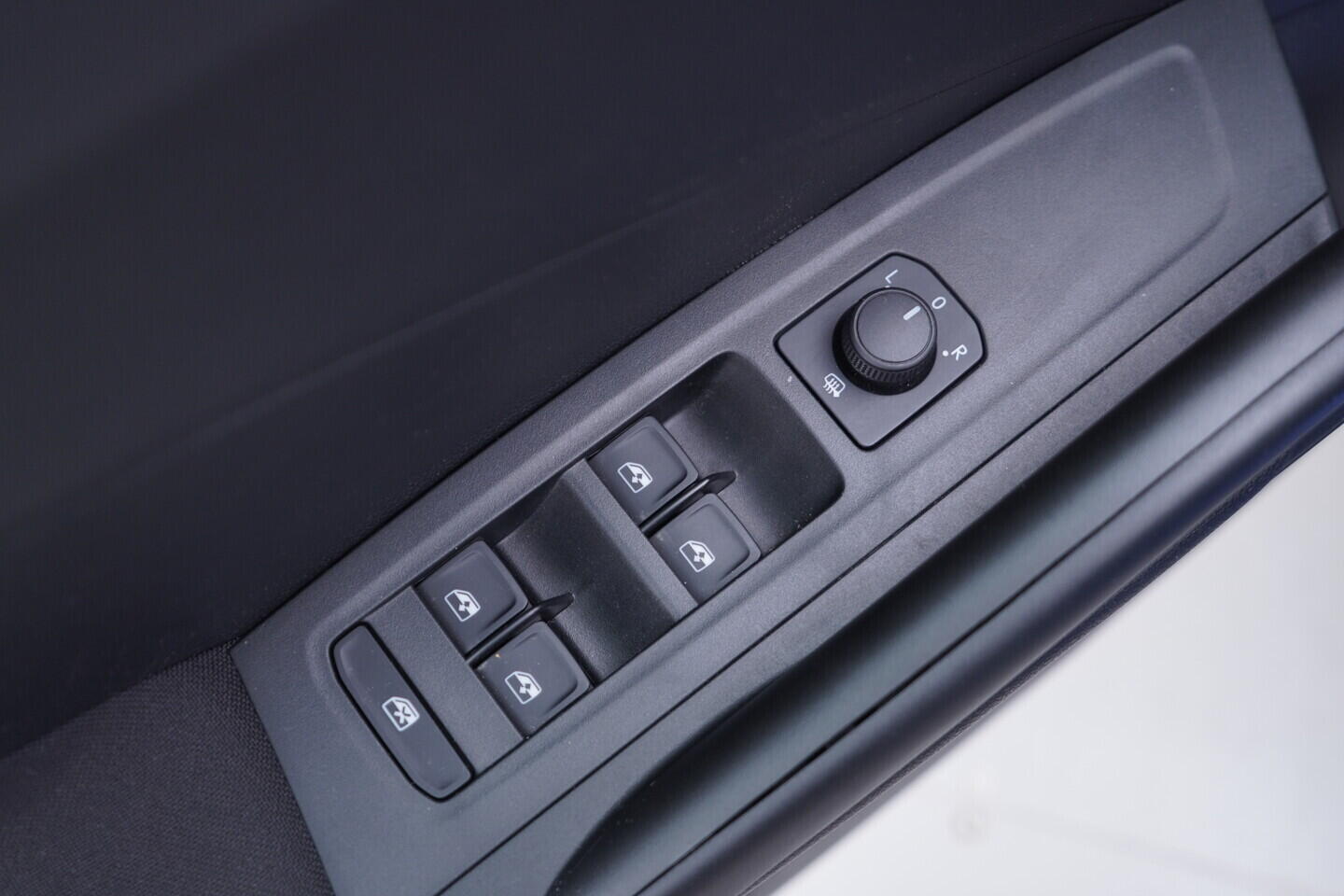 OV190V10790_20.webp_FABIA Selection 1.0 TSI 70 kW manuál, DPH