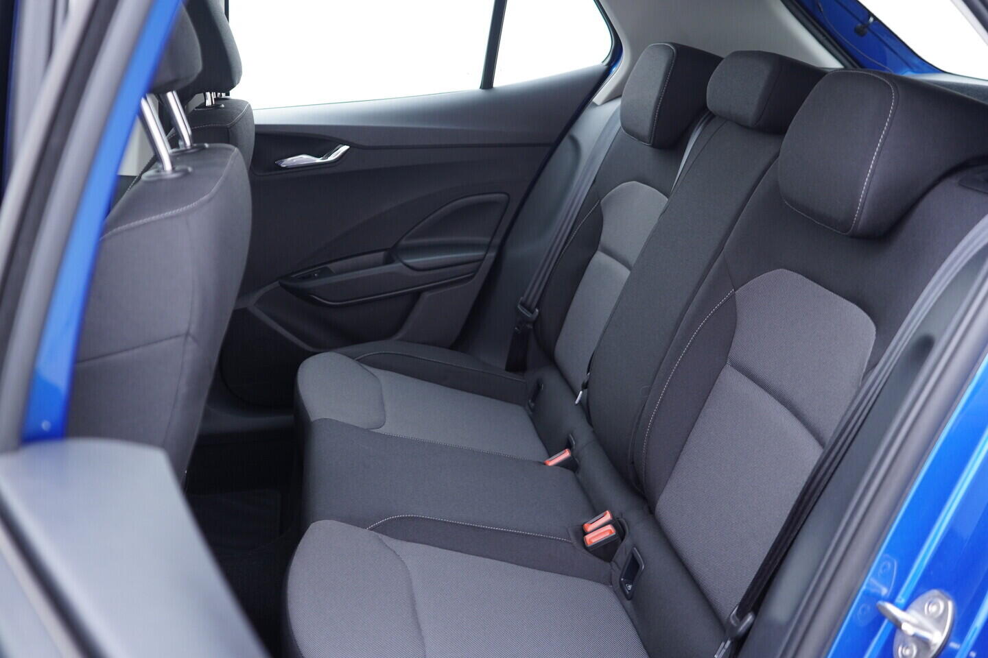 OV190V10790_39.webp_FABIA Selection 1.0 TSI 70 kW manuál, DPH