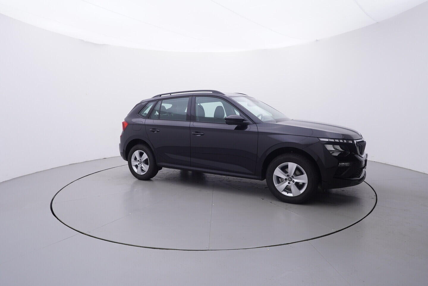 OV190V10791_16.webp_KAMIQ Selection 1.0 TSI 85 kW manuál, DPH