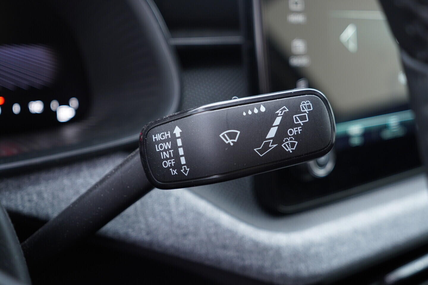 OV190V10791_24.webp_KAMIQ Selection 1.0 TSI 85 kW manuál, DPH