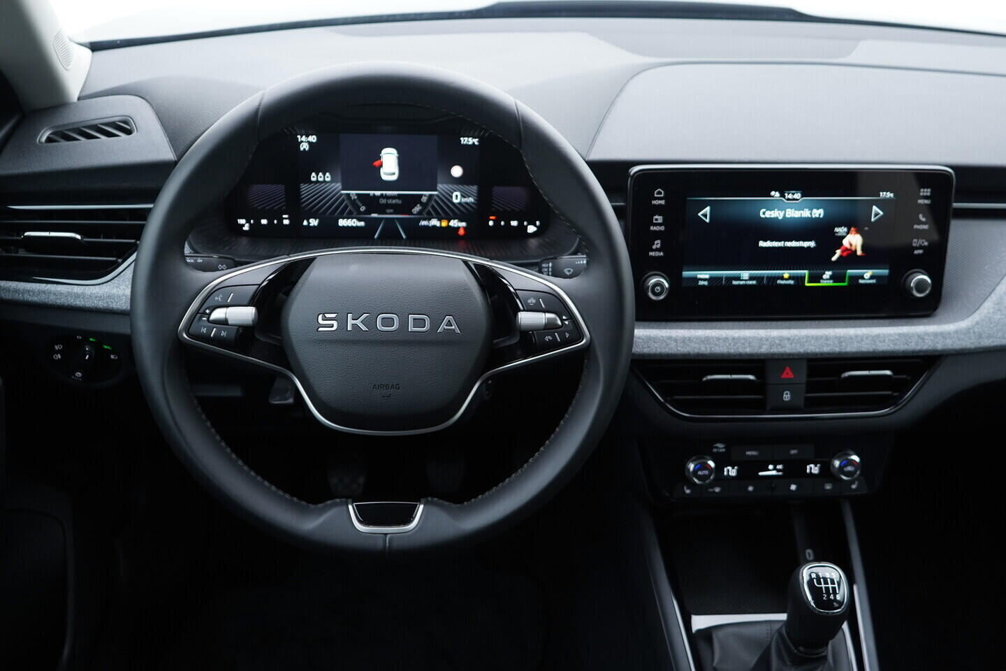 OV190V10791_27.webp_KAMIQ Selection 1.0 TSI 85 kW manuál, DPH