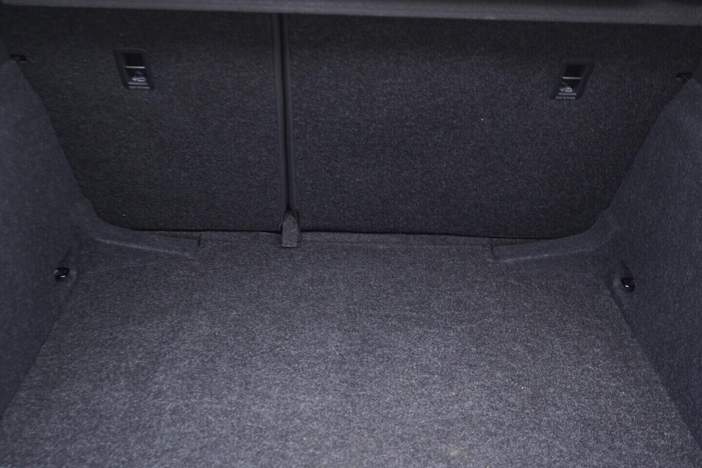 OV190V10791_39.webp_KAMIQ Selection 1.0 TSI 85 kW manuál, DPH