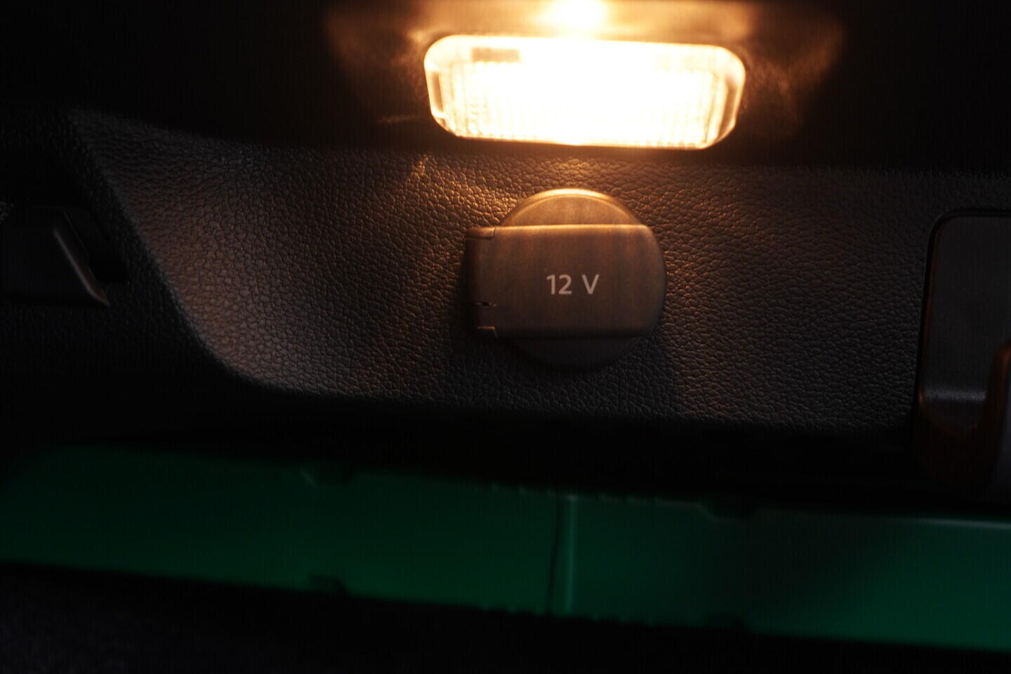 OV190V10791_40.webp_KAMIQ Selection 1.0 TSI 85 kW manuál, DPH