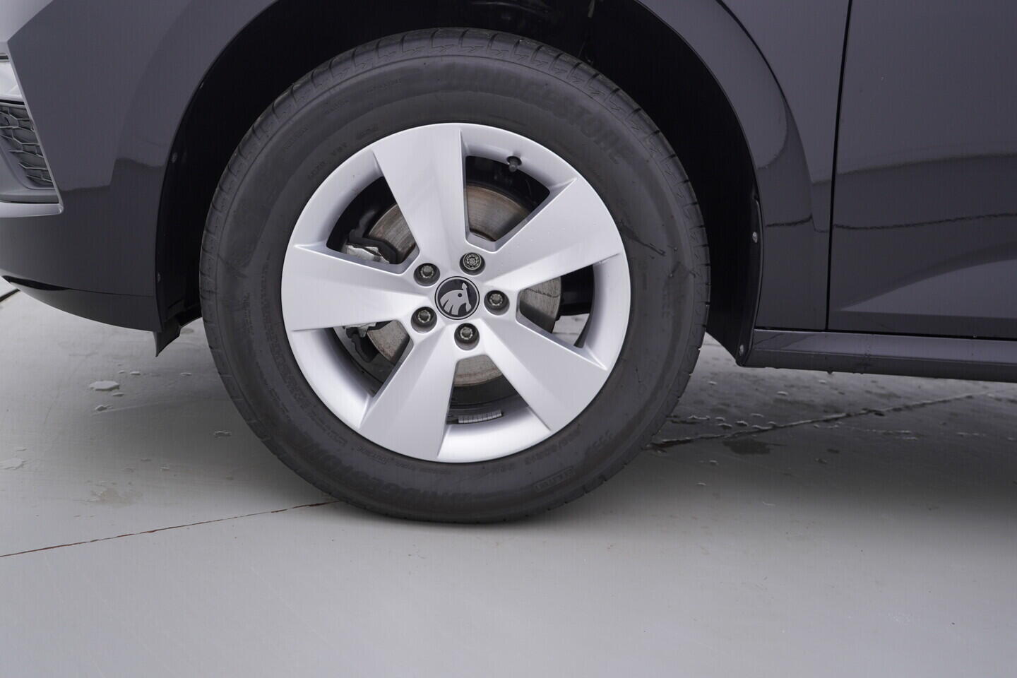 OV190V10791_42.webp_KAMIQ Selection 1.0 TSI 85 kW manuál, DPH