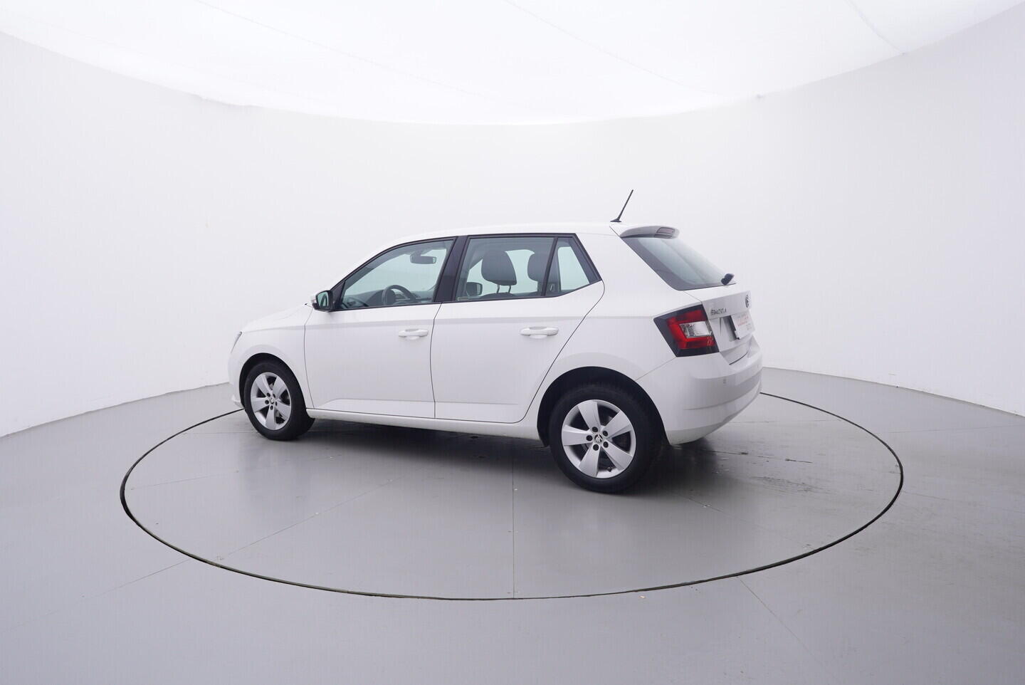 OV190V10793_12.webp_FABIA Style 1.0 TSI 70 kW manuál