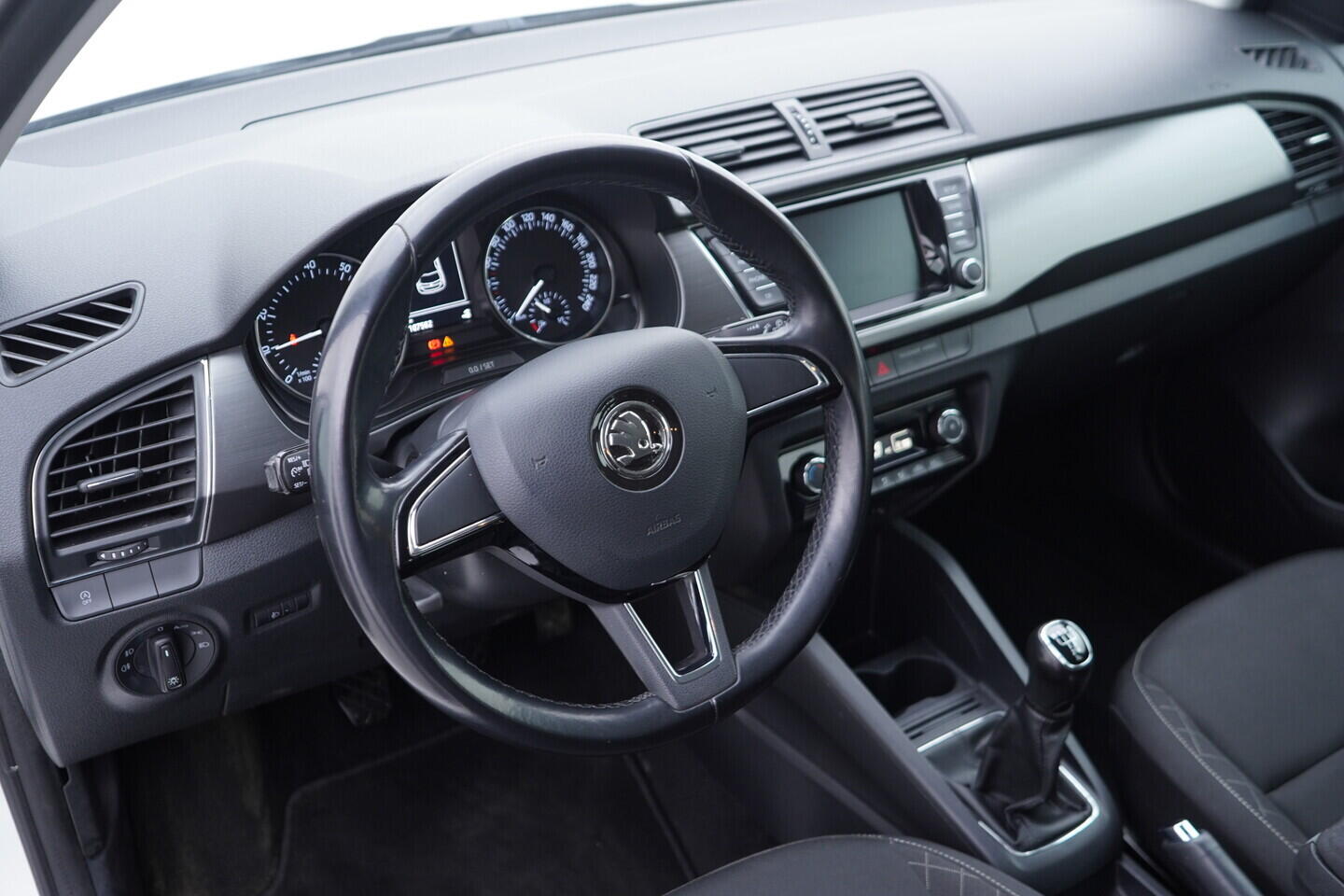 OV190V10793_21.webp_FABIA Style 1.0 TSI 70 kW manuál