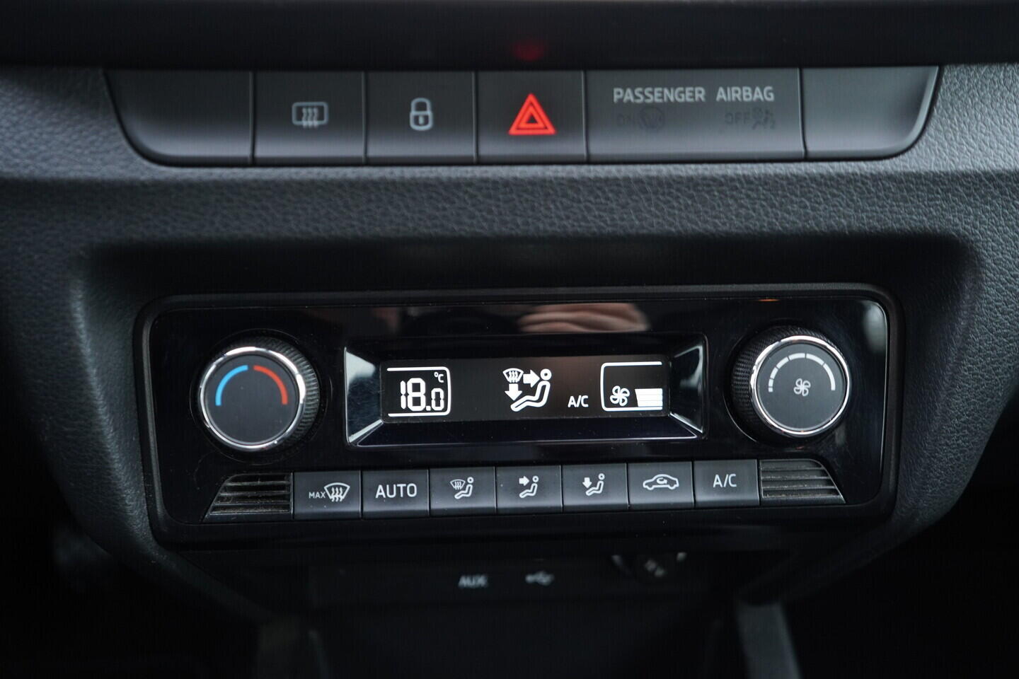 OV190V10793_30.webp_FABIA Style 1.0 TSI 70 kW manuál