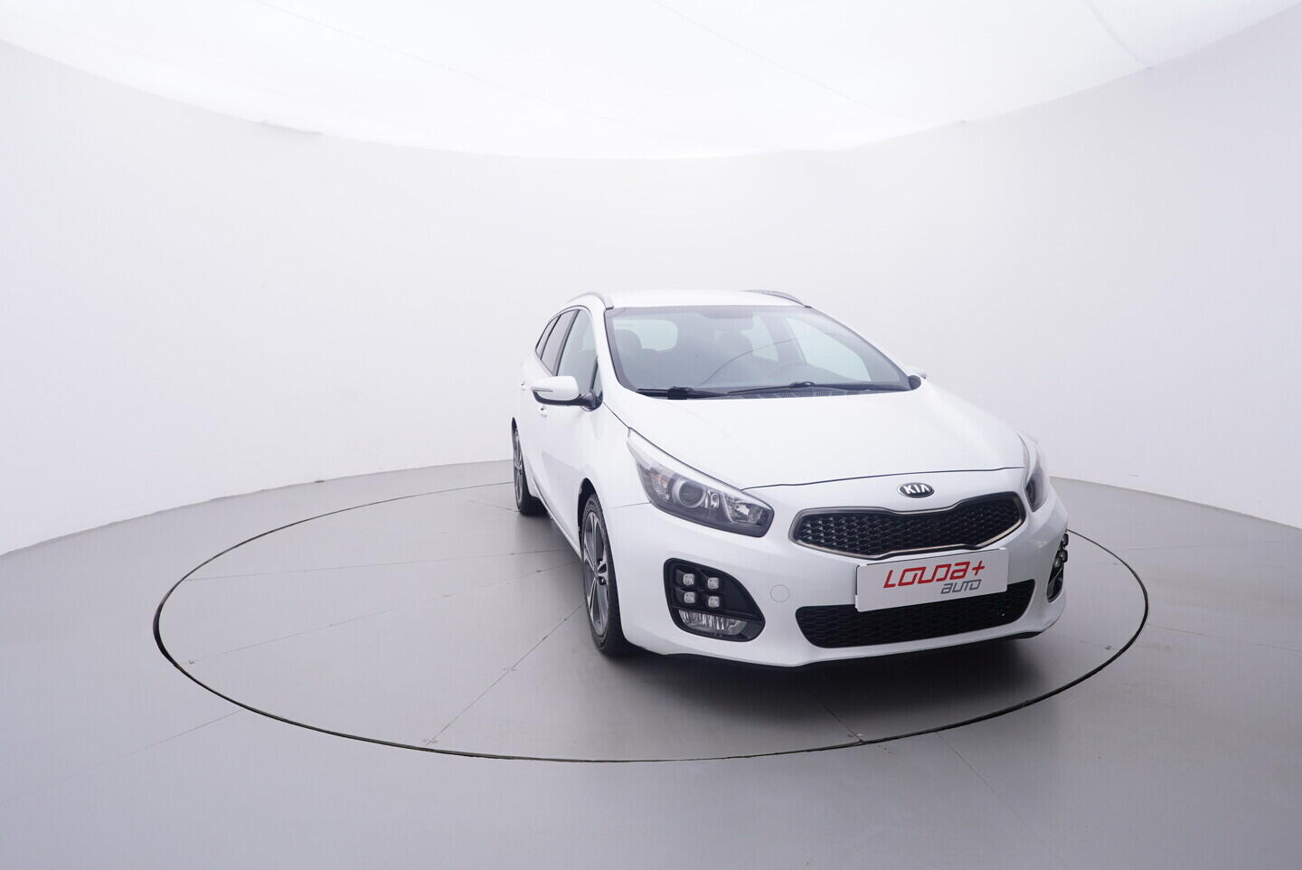 OV190V10794_17.webp_CEED GT-line 1.6 CRDi 100 kW automat