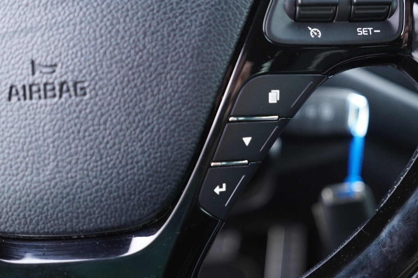 OV190V10794_28.webp_CEED GT-line 1.6 CRDi 100 kW automat