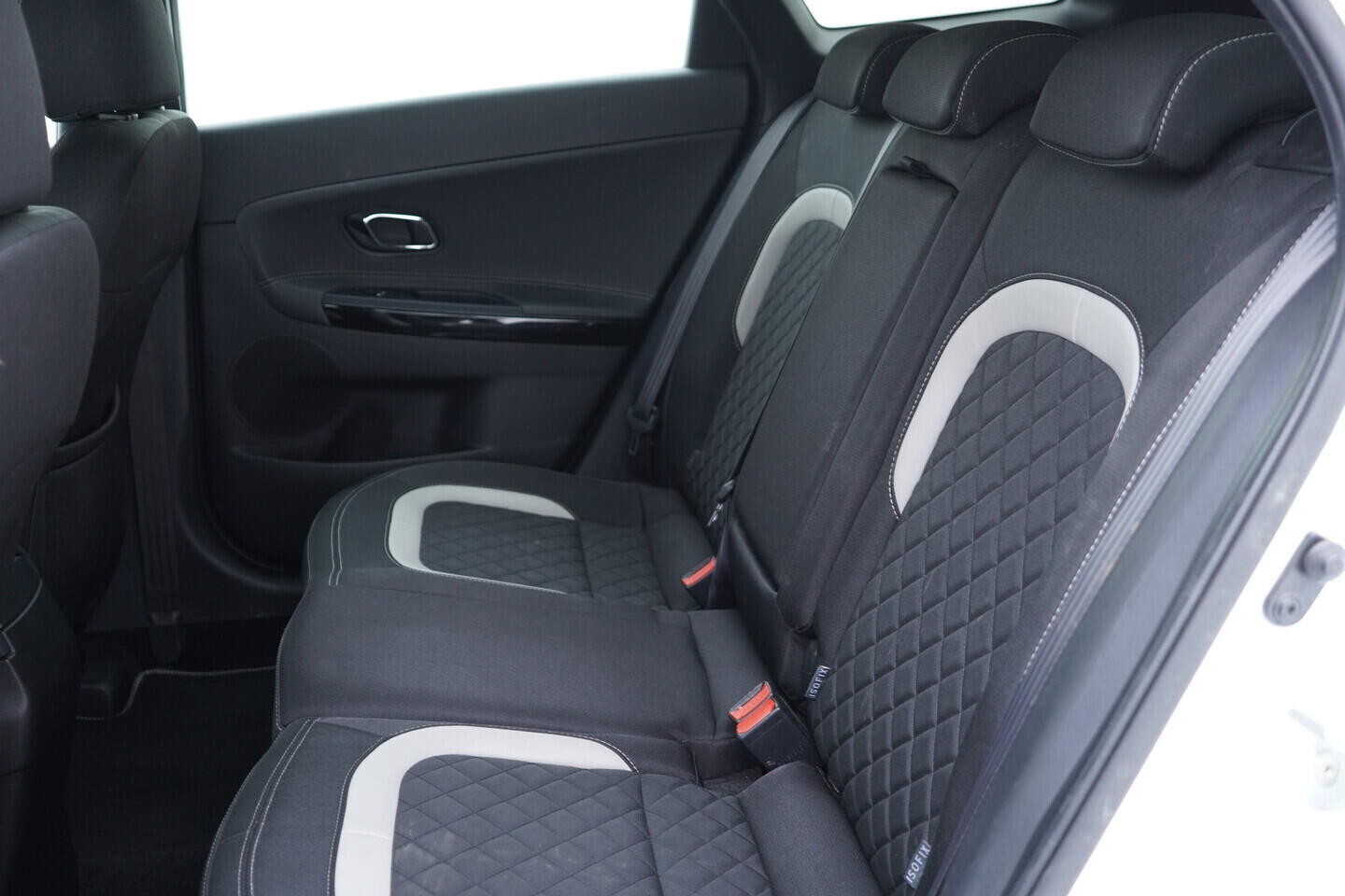 OV190V10794_38.webp_CEED GT-line 1.6 CRDi 100 kW automat