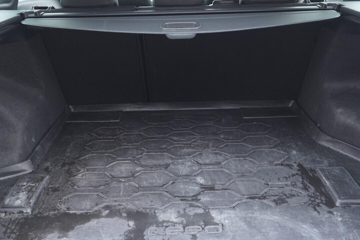 OV190V10794_39.webp_CEED GT-line 1.6 CRDi 100 kW automat