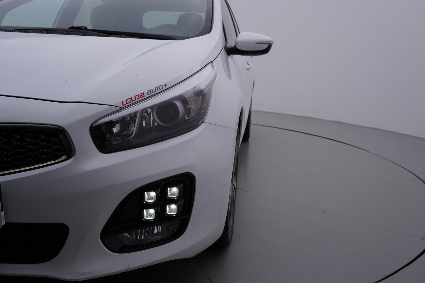 OV190V10794_43.webp_CEED GT-line 1.6 CRDi 100 kW automat