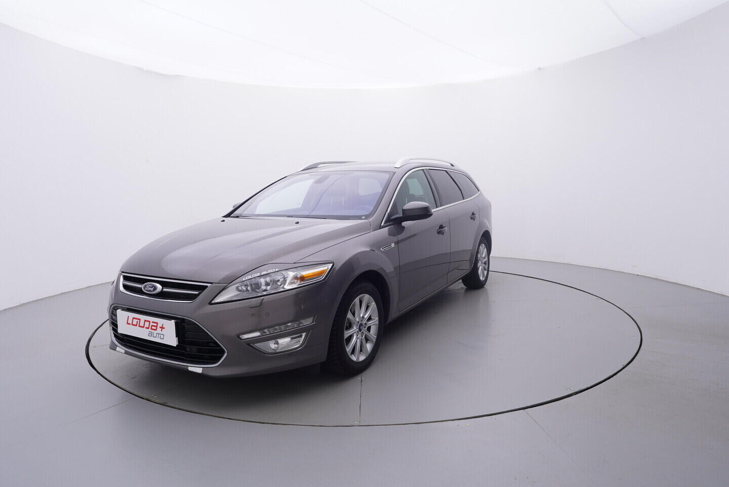 OV190V10795_10.webp_MONDEO  2.0 Tdci 103 kW manuál
