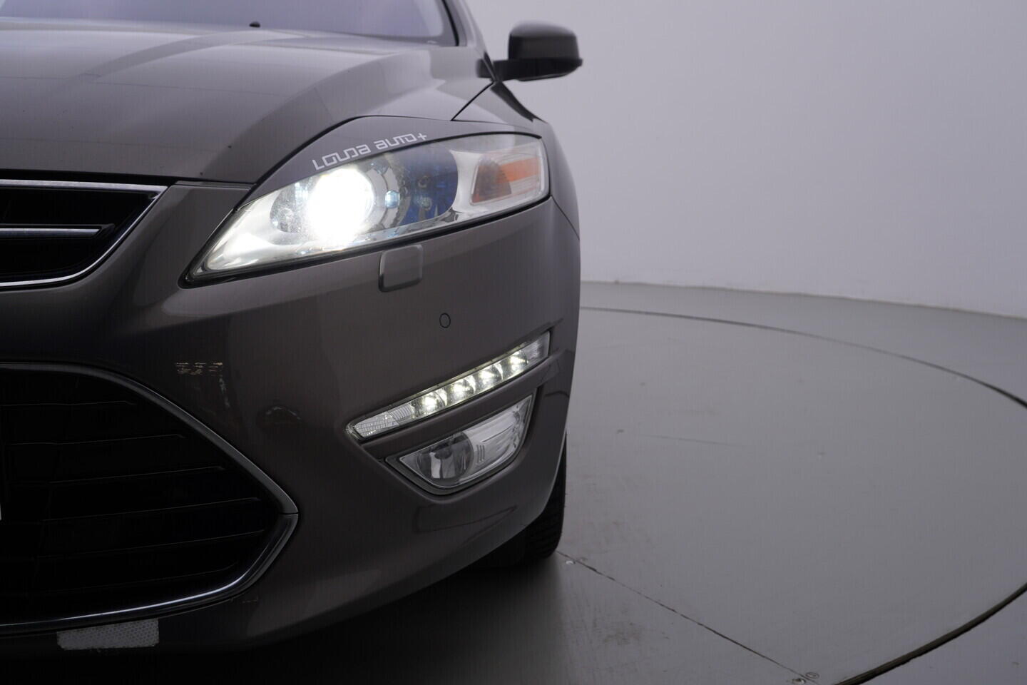 OV190V10795_41.webp_MONDEO  2.0 Tdci 103 kW manuál