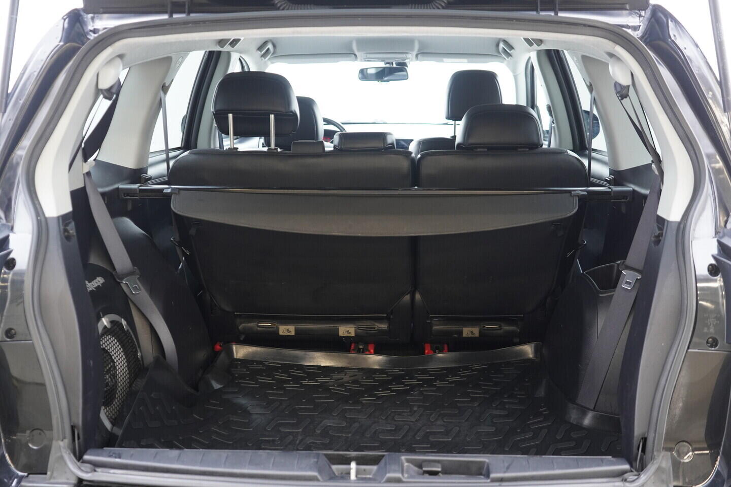 OV190V10796_35.webp_OUTLANDER  2.3 DI-D 130 kW manuál