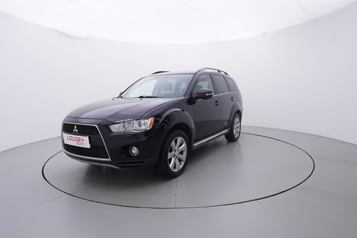 OUTLANDER  2.3 DI-D 130 kW manuál