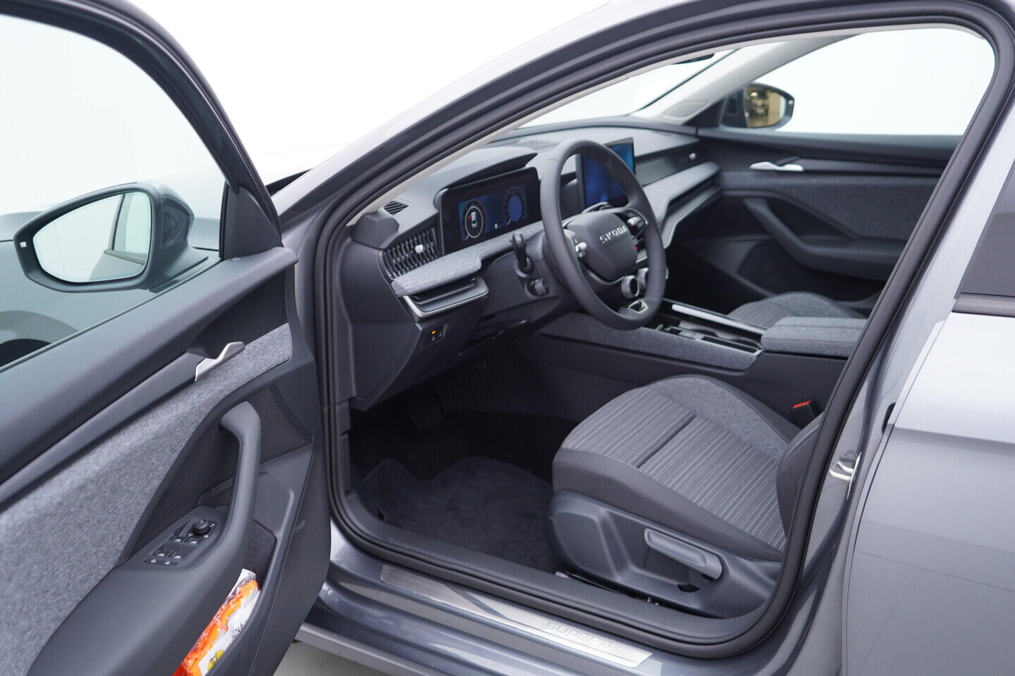 OV190V10798_18.webp_SUPERB Selection 2.0 TDI 110 kW automat, DPH