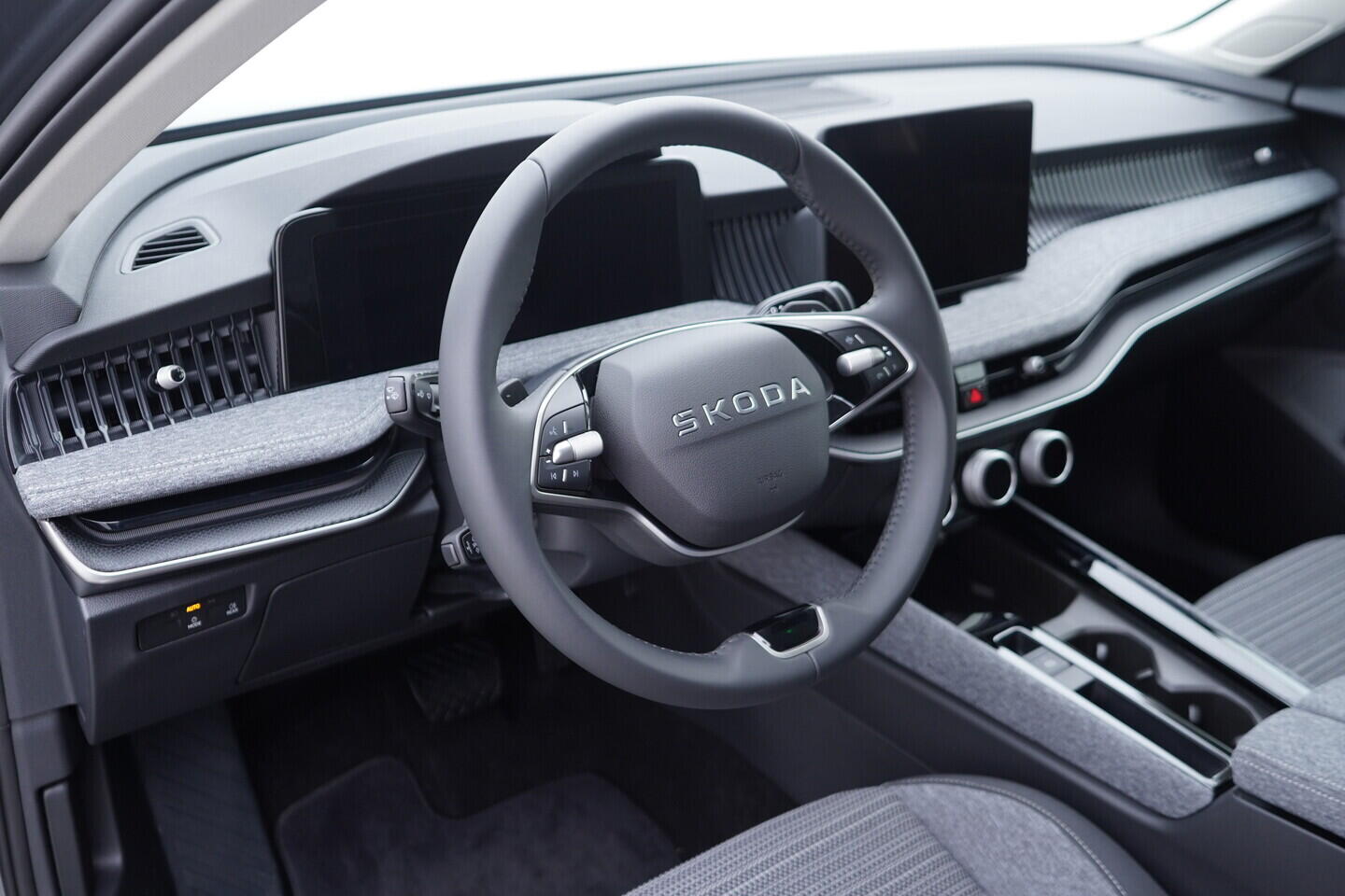 OV190V10798_21.webp_SUPERB Selection 2.0 TDI 110 kW automat, DPH