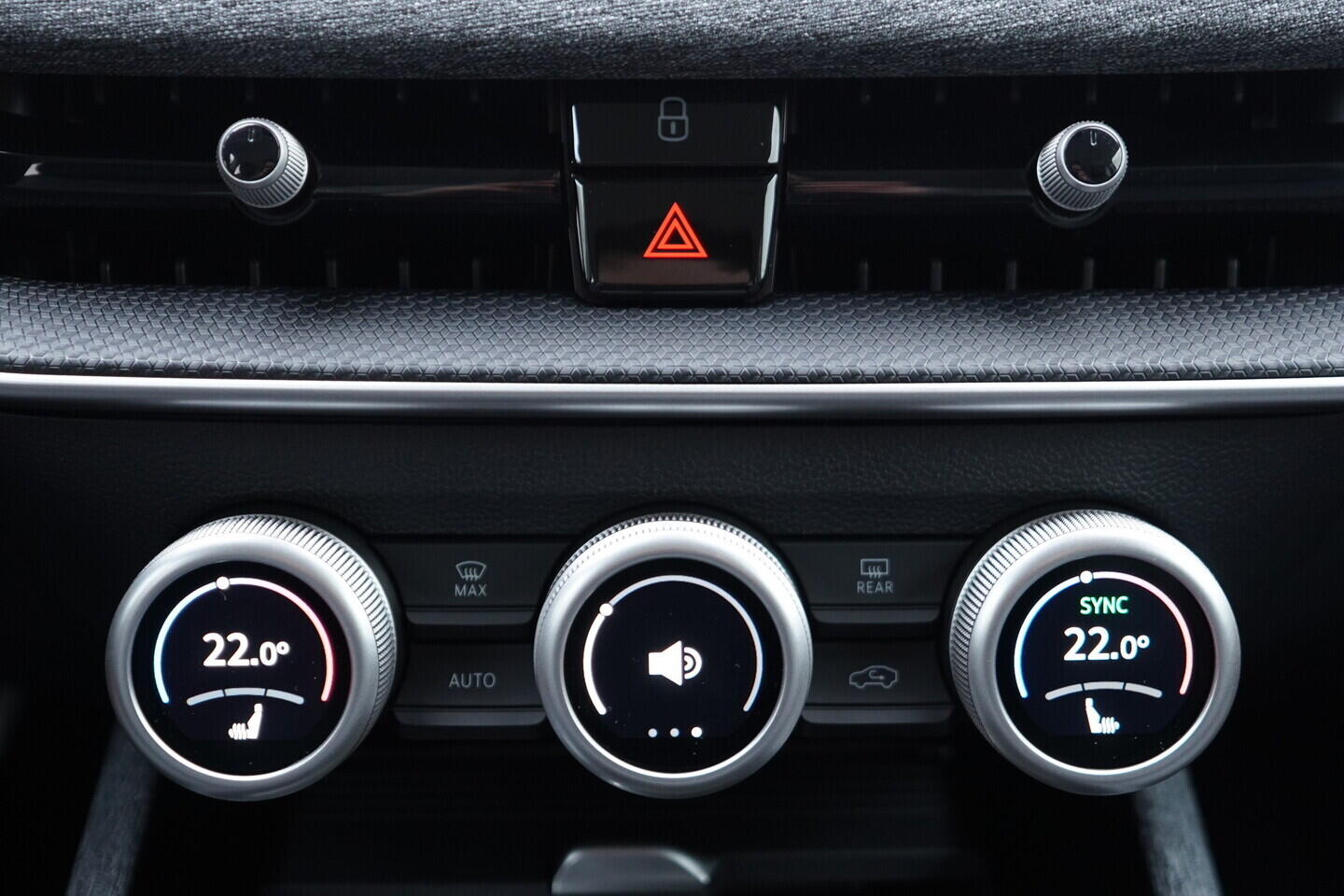 OV190V10798_31.webp_SUPERB Selection 2.0 TDI 110 kW automat, DPH