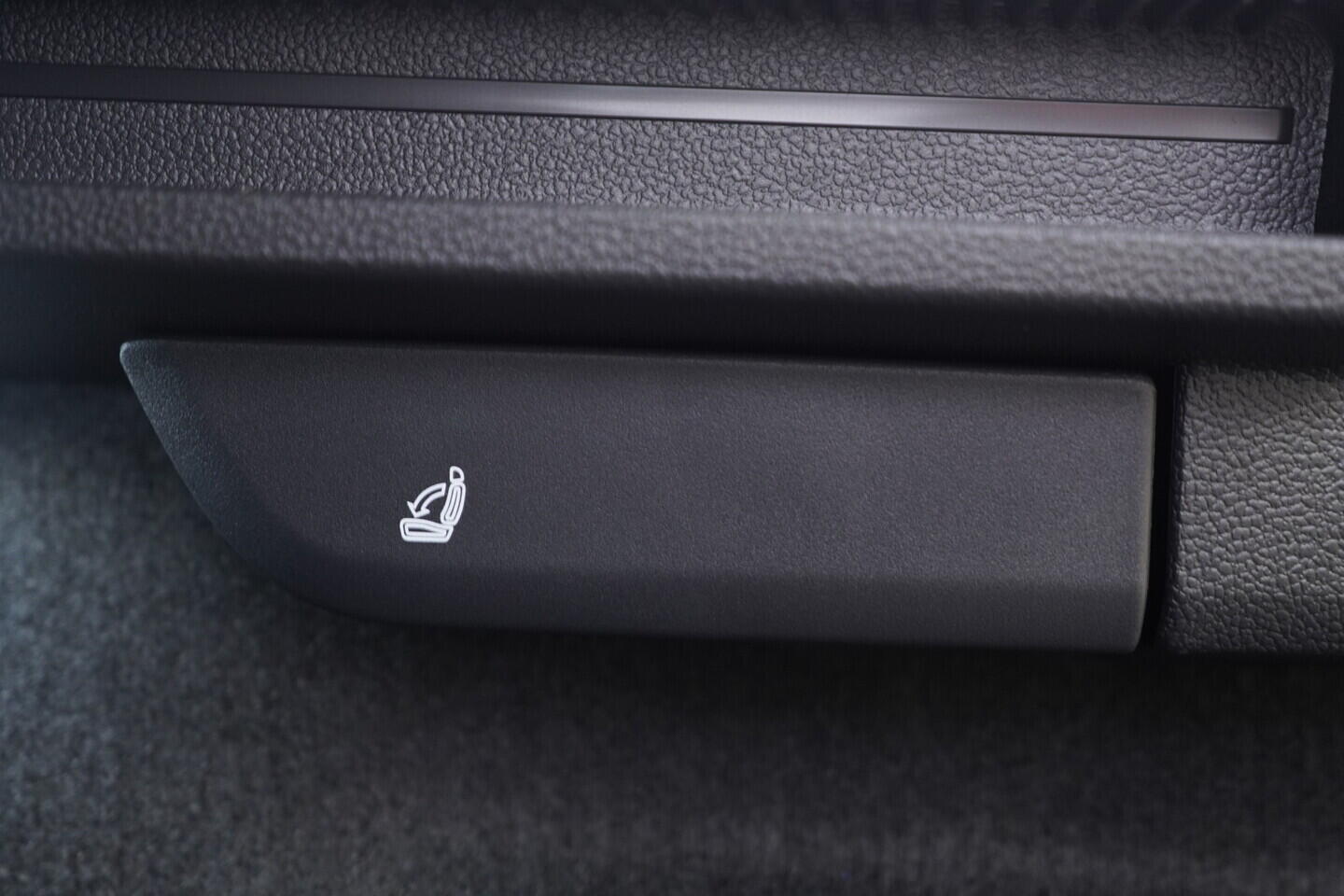 OV190V10798_38.webp_SUPERB Selection 2.0 TDI 110 kW automat, DPH