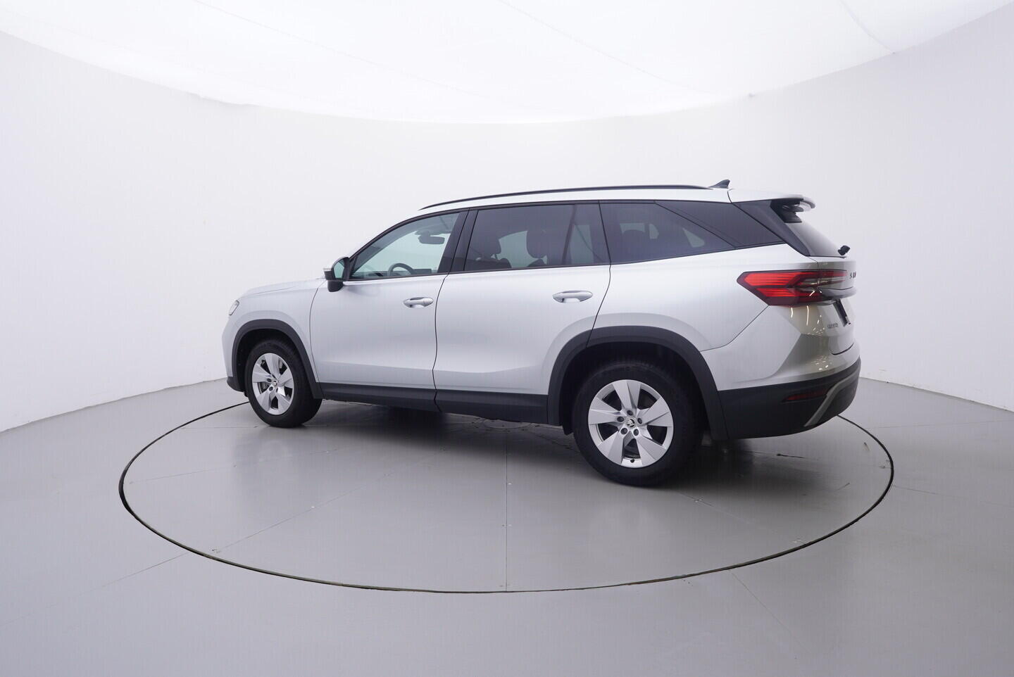 OV190V10799_12.webp_KODIAQ Selection 2.0 TDI 142 kW automat, DPH